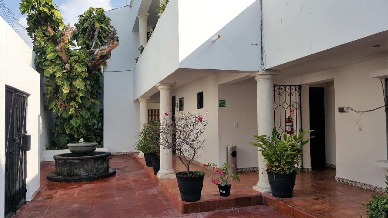 Suites Rosas 칸쿤 외부 사진